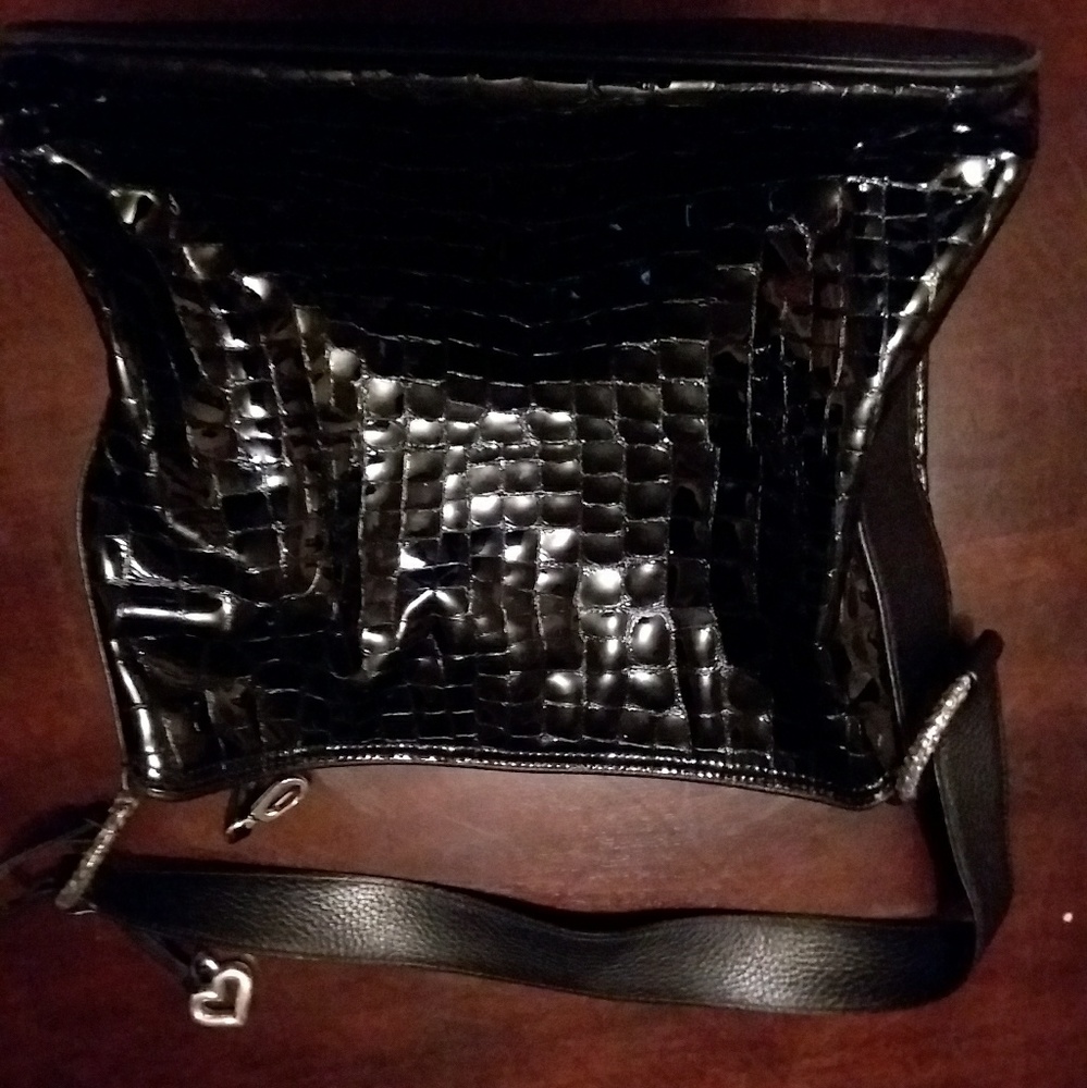 Purses - Picture 3 of 8